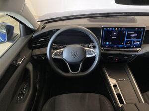 Volkswagen Passat 1.5 eTSI *ACC*DSG*APP*Einparkhilfe bild 6