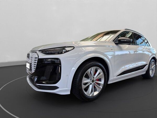 Audi Q6 e-tron performance *LED*AHK*LUFT*HUD* AHK Virtual bild 3