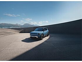 Kia EV2 42,2 kWh Air inkl. staatlicher Umweltprämie (3.000,- €) Kia EV2 42,2 kWh Air inkl. staatlicher Umweltprämie (3.000,- €)