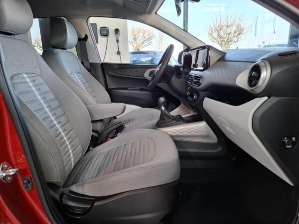 Hyundai i10 FL (MY25) 1.2 Benzin 5-MT Prime bild 6