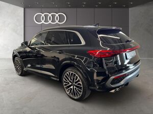 Audi Q5 TDI quattro S tronic S line Matrix Navi PANO bild 7