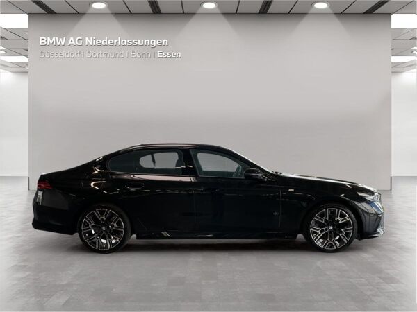 BMW 520 xDrive Limousine ⚠️ LF 0,61 ⚠️ M Sport AHK Harman/K LED bild 4