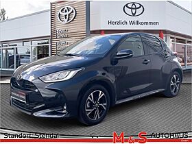 Toyota Yaris 1.5 Hybrid Teamplayer + Comfort Paket Toyota Yaris 1.5 Hybrid Teamplayer + Comfort Paket
