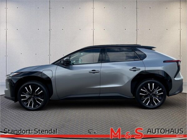 Toyota bZ4X AWD Lounge Sky & Sound -sofort verfügbar bild 3