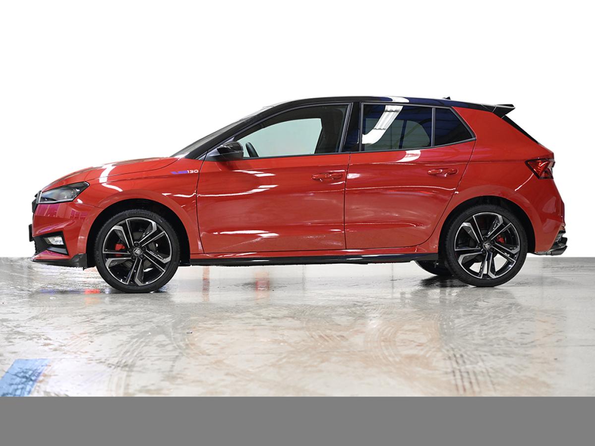 Skoda Fabia 130 177PS CAM KEYLESS NAVI LM18 bild 3