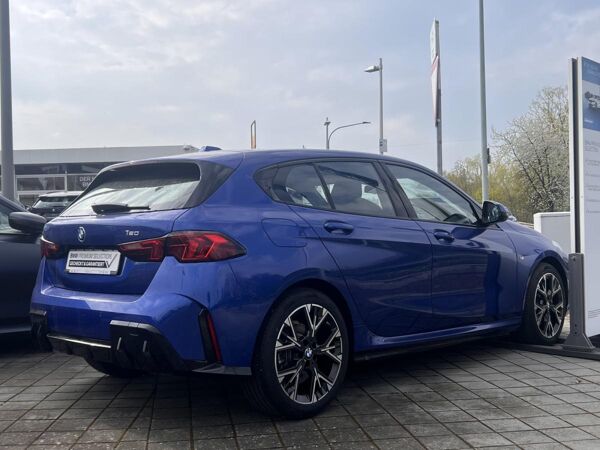 BMW 120 Hatch M Sportpaket DAB LED Komfortzg. Shz bild 2