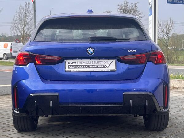 BMW 120 Hatch M Sportpaket DAB LED Komfortzg. Shz bild 4