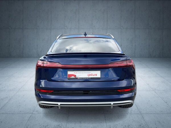 Audi e-tron Sportback S line 55 qu Matrix HUD VirtSpie bild 5