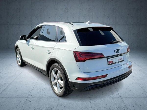 Audi Q5 SUV Advanced 35 TDI S tr. Stdhzg PANO AHK 360 bild 4