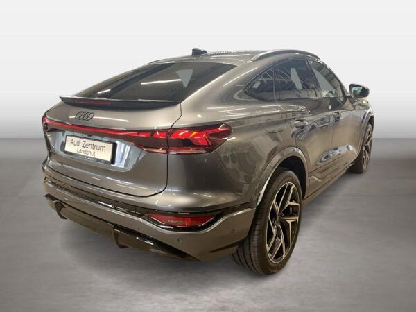 Audi e-tron Q6 Sportback S line businessperformance bild 5