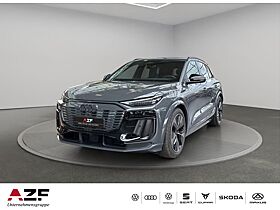 Audi SQ6 e-tron SUV edition one grey e-tron