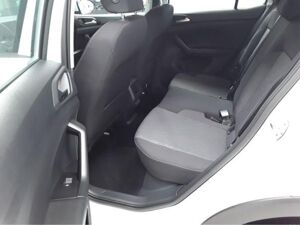Volkswagen T-Cross Life 1.0 TSI 70kW -  GJR LED SHZ Rear View Navi AHK Digital Cockpit PDC CarPlay LM bild 4
