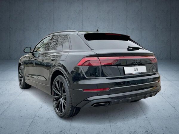 Audi Q8 SUV S line business TFSI e qu tiptr. 23 Laser bild 4