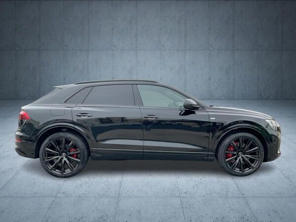 Audi Q8 SUV S line business TFSI e qu tiptr. 23 Laser bild 7
