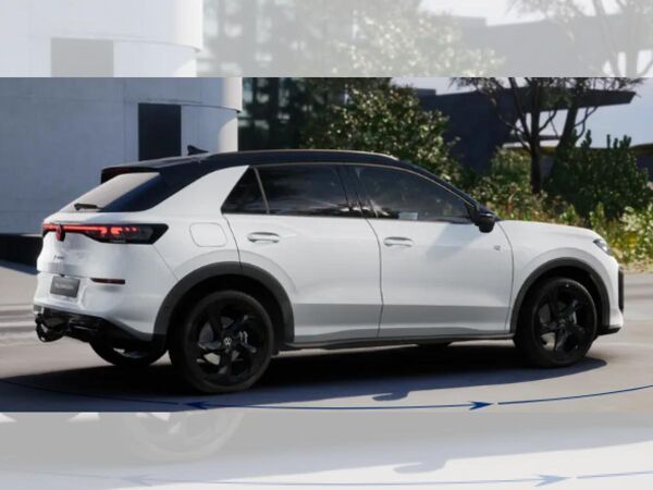 Volkswagen T-Roc R-Line 1.5 eTSI 150PS DSG BLACK STYLE*MATRIX*AHK*LEDER*PANO*STANDHZG*53.850€* bild 6