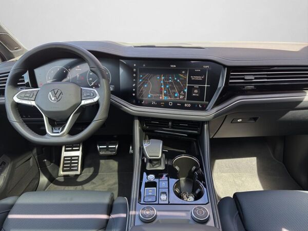 Volkswagen Touareg R-Line FINAL ED AHK NAVI PANO DYNAUDIO bild 3