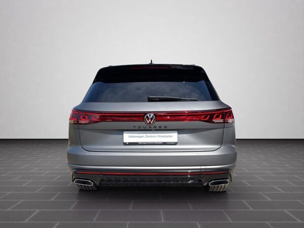 Volkswagen Touareg R-Line FINAL ED AHK NAVI PANO DYNAUDIO bild 6