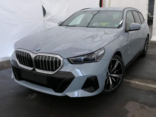 BMW 540 d Tour. xDri.,  "M Sport!,  AHK.,  Dri. Ass. Prof.,  Park. Ass. Prof.,  B&W.,  Keyless.,  uvm. bild