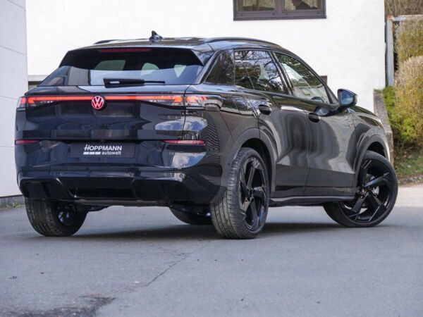 Volkswagen T-Roc R-Line 1.5 l eTSI DSG AHK,NAVI,IQ Lagerwagen ! Zulassungsaktion bis Ende Mai ! bild 2