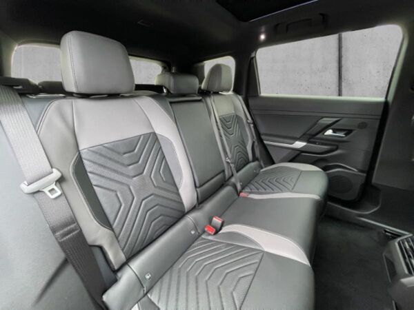 Jeep Compass First Edition PANORAMA+KAMERA+ACC+CARPLAY bild 7