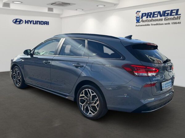 Hyundai i30 CW 1.6T DCT N-Line PANO LED NAVI APP bild 4