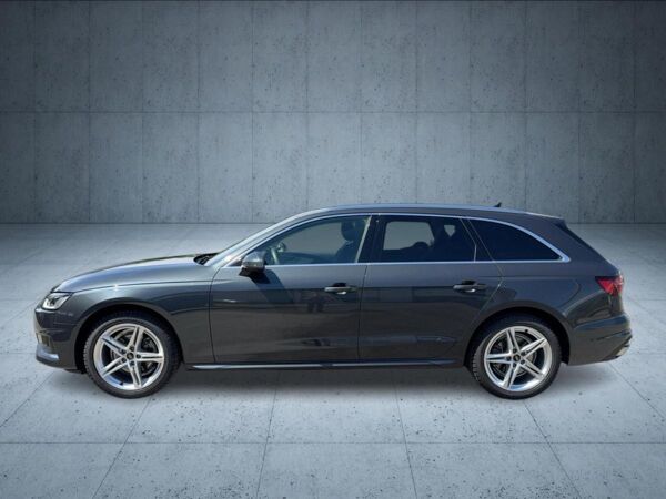Audi A4 Avant Advanced 35 TDI S tr LED FLA Sthzg 18 bild 3