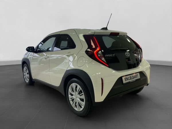Toyota Aygo X Active  116PS Hybrid 2026 Modell Sitzheizung / Alu  🚀​🚀​Engelbart-Deal 2,99%🚀​🚀 bild 3