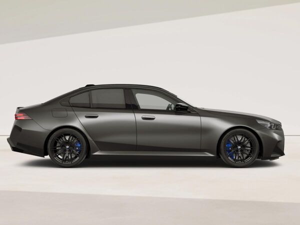 BMW M5 Plug-In Hybrid xDrive 🌼5 Fahrzeuge - Frühlingsaktion🌼 bild 3