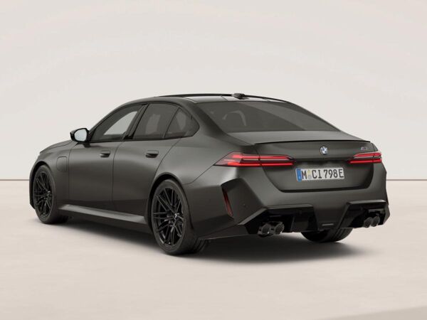 BMW M5 Plug-In Hybrid xDrive 🌼5 Fahrzeuge - Frühlingsaktion🌼 bild 5