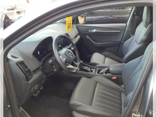 Skoda Karoq 1.5l TSI DSG Sportline 💥Top LEASING AKTION💥 PANO NAVI MATRIX KAMERA bild 4