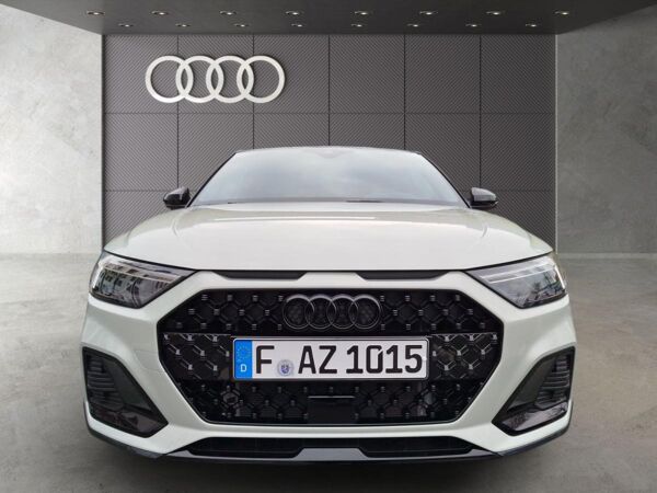 Audi A1 allstreet 30 TFSI S tronic LED Tempomat bild 2
