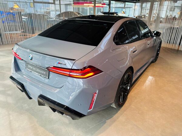 BMW M5 M5 Plug-In Hybrid xDrive A bild 5