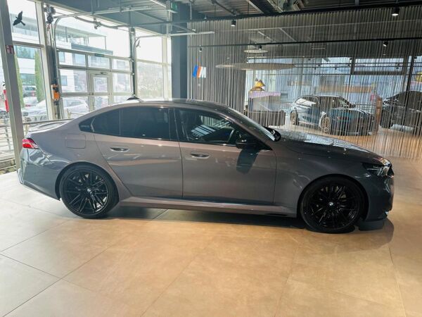 BMW M5 M5 Plug-In Hybrid xDrive A bild 4