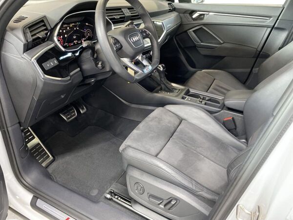 Audi RS Q3 *LED*Pano*280km/h* bild 6