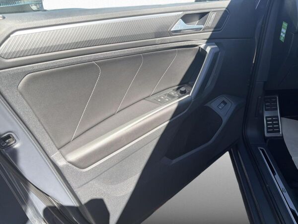 Volkswagen Tiguan 1.4 eHybrid R-LINE DSG AHK MATRIX DCC KAM bild 6
