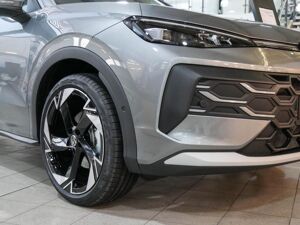 Volkswagen T-Roc Style 1.5 eTSI OPF DSG Pano,IQ,Navi Lagerwagen ! bild 5