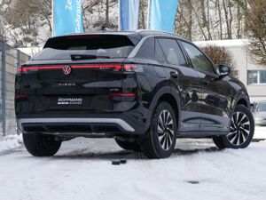 Volkswagen T-Roc Style 1.5 eTSI OPF DSG Pano,IQ,Navi Lagerwagen ! Zulassungsaktion bis Ende Mai ! bild 2