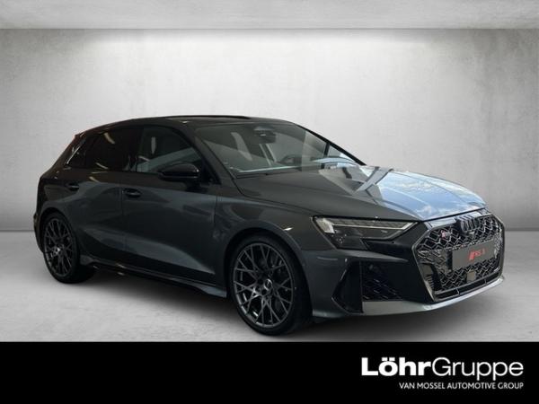 Audi RS3 Sportback quattro S tronic bild