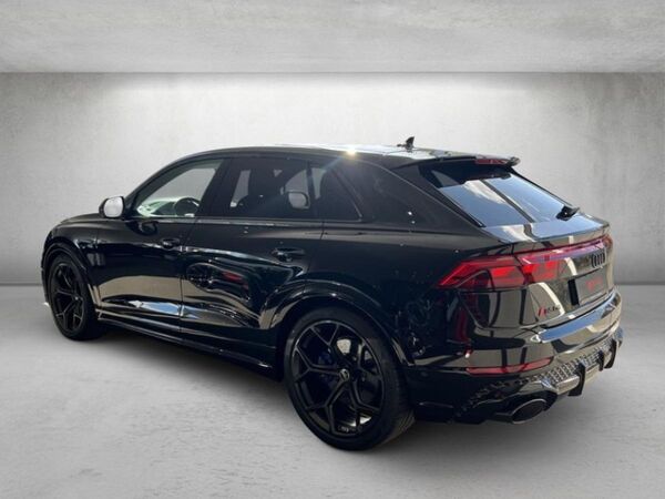 Audi RS Q8 SUV performance tiptronic bild 3