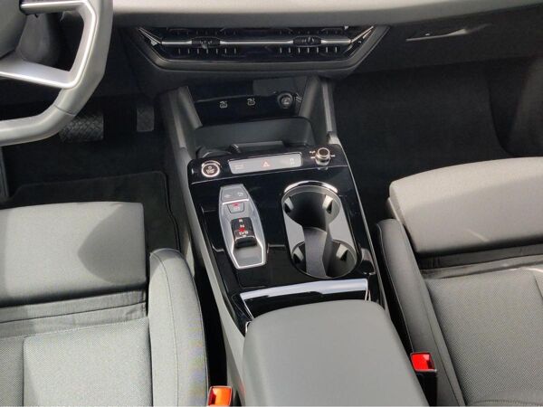 Audi Q6 e-tron Q6 SUV e-tron performance 577km/WLTP*Air*B&O bild 6