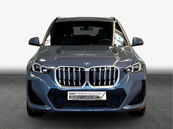 BMW X1 xDrive30e Aut. M-Paket Pano LED Head-Up H&K bild 4