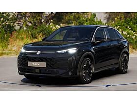 Volkswagen T-Roc R-Line 1.5 eTSI 150 PS DSG *MATRIX*AHK*PANO*KEYLESS*NAV*AREA VIEW*49.150€*