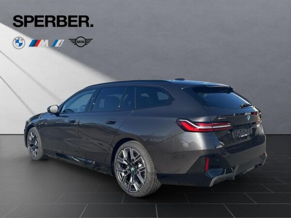 BMW 550 e xDr. Tour.,M-Sport,Inno.Pkt.,AHK,Comf. Pkt.,uvm. bild 4