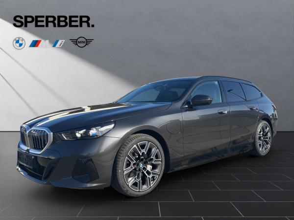 BMW 550 e xDr. Tour.,M-Sport,Inno.Pkt.,AHK,Comf. Pkt.,uvm. bild