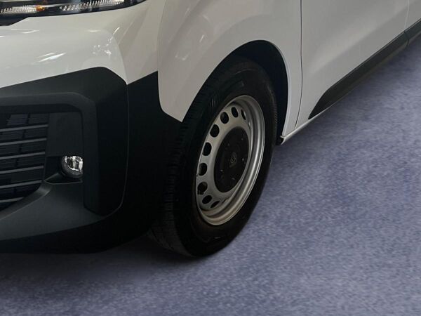 Peugeot Expert Elektro Standard 49kWh - 100 KW - Bestellfahrzeug- Lieferzeit ca. 3-4 Monate bild 6