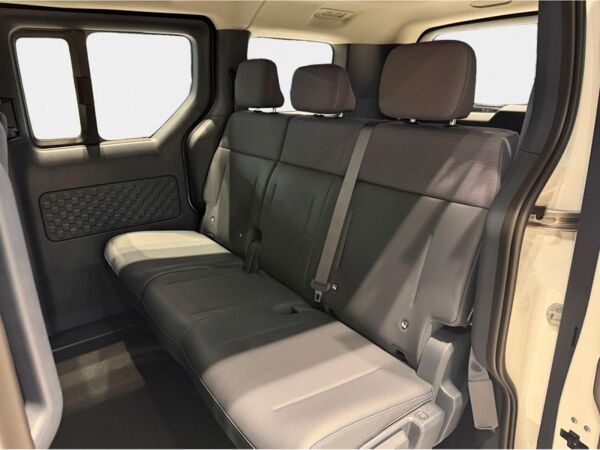 Kia PV5 Passenger 51,4 kwh Essential AUT+Kamera+ACC bild 6