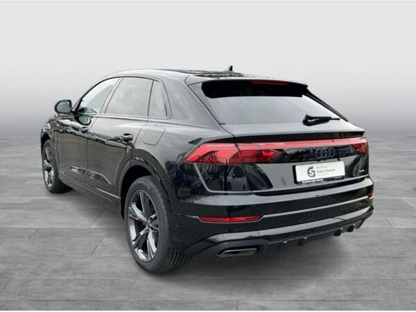 Audi Q8 TFSI e 290 kW quatt tip S line business bild 3