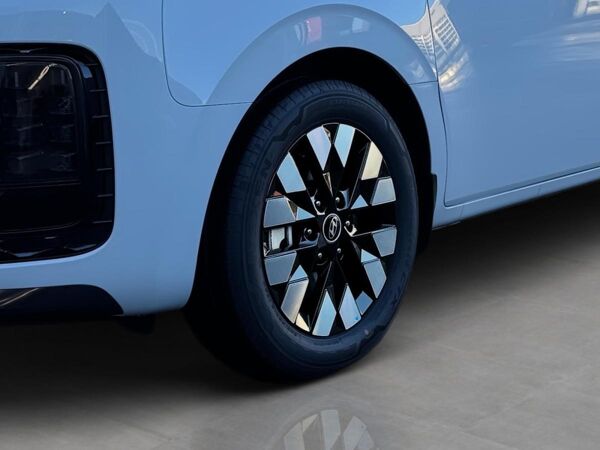 Hyundai STARIA Signature❗️Autom❗️Pano❗️360❗️ Assistenz❗️ Frühjahrsaktion❗️ bild 5