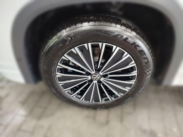 Volkswagen Tayron 1.5 eTSI DSG Life AHK 7 Sitze Navi IQ.Light ACC DAB+ FrontAssist bild 4