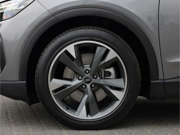 Audi Q4 e-tron Q4 45 e-tron Sportback S line bild 6
